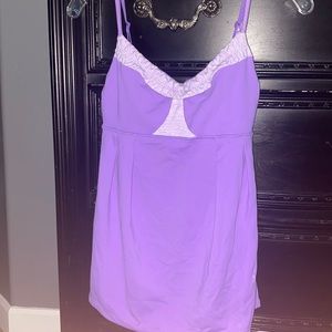 Lululemon workout top